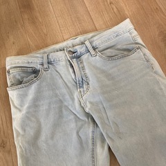 ＧＵ　ストレッチスリムジーンズ👖　３１inchの画像