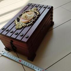 アクセサリーBOX　オルゴール付きの画像