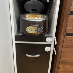 (お譲り先決定)【無料】180cm(160cmから訂正)隙間キッチン収納の画像