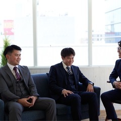 《入社後の研修も充実◎》家電量販店やキャリアショップにて、お客様へ携帯販売のPRをするお仕事です！の画像