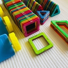 マグネット　パズル　ブロック　知育玩具の画像