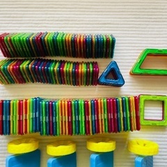 マグネット　パズル　ブロック　知育玩具の画像