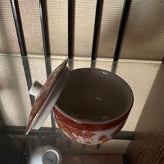 蓋付き湯呑みの画像