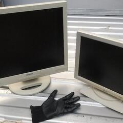 モニター2台