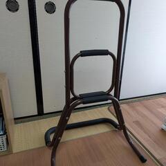 手すり 立ち上がり 補助 つかまり立ち   高齢者 介護用品 リハビリの画像