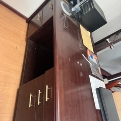 Office tableの画像