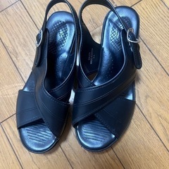 ナースサンダル、ナースシューズ