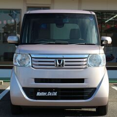 平成24年式 ホンダ N-BOX G・Lパッケージ（ピンク） のジモティー掲載用紹介文です。装備の多さやお手頃価格、自社ローン対応をしっかりアピールし、問い合わせ導線も明記しています。  🎀装備充実＆人気のピンクカラー！ 【ホンダ N-BOX G・Lパッケージ】自社ローンOK／ナビ・ドラレコ・ETC付き✨の画像