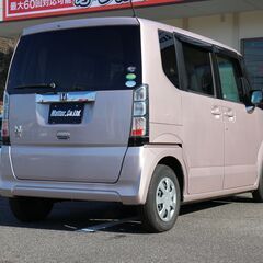 平成24年式 ホンダ N-BOX G・Lパッケージ（ピンク） のジモティー掲載用紹介文です。装備の多さやお手頃価格、自社ローン対応をしっかりアピールし、問い合わせ導線も明記しています。  🎀装備充実＆人気のピンクカラー！ 【ホンダ N-BOX G・Lパッケージ】自社ローンOK／ナビ・ドラレコ・ETC付き✨の画像