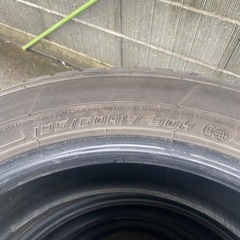 195/60R17 タイヤ4本セット
の画像