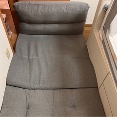 ソファーの画像