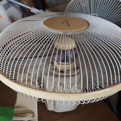 壁掛け用扇風機、扇風機、換気用