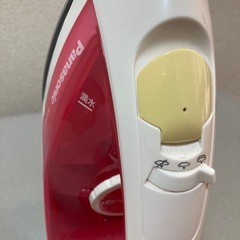 ★アイロンとアイロン台の画像