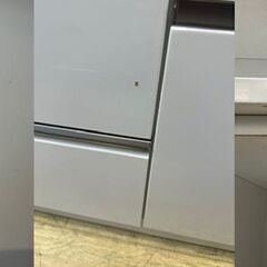 ニトリ ゾロ キッチンボード 幅120cm 3枚扉+1枚扉 引出し4個 スライドテーブル コンセント3口 レンジボード ホワイト 鏡面 レンジボード 食器棚■奥行50.5cm×高さ201cm■近隣配送無料 買取帝国 朝霞店の画像
