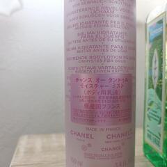 CHANEL、L'OCCITANEの画像
