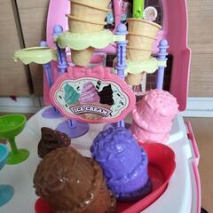 【お取引中】アイスクリーム屋さん　おもちゃ　おままごとの画像