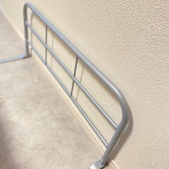 【お譲り先決定】ベッド転落防止用フェンス
