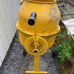 コンクリートミキサー お譲り者決定していますまぜ太郎 容量120L 混合練り上げ50L  の画像