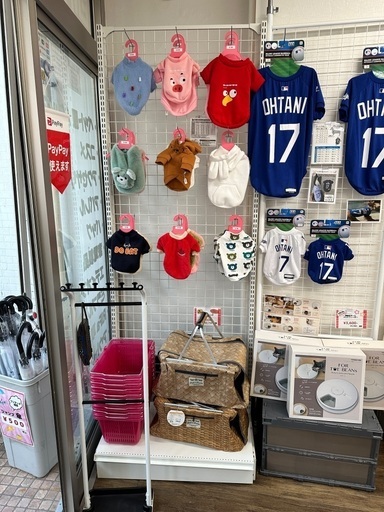 ネットゴンドラ陳列棚(写真左のゴンドラ1点)