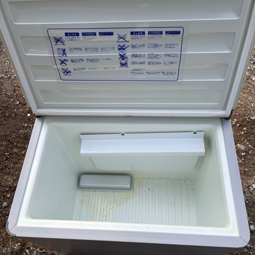 IWATANI RC 1800 N イワタニ 3電源 冷蔵庫 イワタニ ポータブル・3