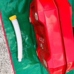 ガソリン携行缶の画像