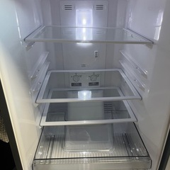 2022年製　三菱ノンフロン2ドア冷蔵庫146L/マットチャコール(グレー系)の画像