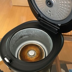 炊飯器の画像