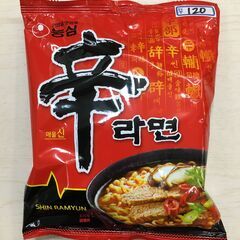 海外・日本製品のサルベージ品　辛ラーメン　１袋の価格です。