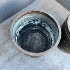 【ジャンク】火鉢2個セット　銅製か真鍮製かわかりません。の画像