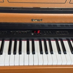Roland ローランド HP-7SD-GPC 88鍵盤 電子ピアノ 椅子2個付きの画像
