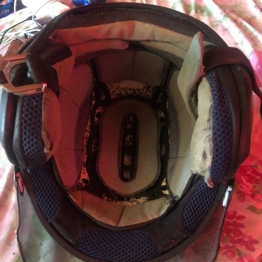 アライヘルメット