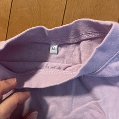 中古品　レディースTシャツ　Mサイズ 薄紫の画像