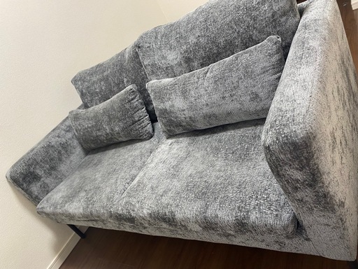 最終値下げ！5/6まで！2-3人掛けモダンソファ　使用半年