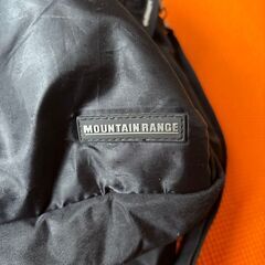 Mountain Range ボストンバッグ ブラックの画像