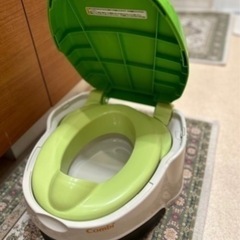 コンビ おまる 幼児トイレ 補助便座　緑