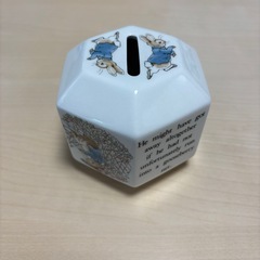 【7月31日まで値下げ中】
WEDGWOOD ウェッジウッド　ピーターラビット　貯金箱の画像