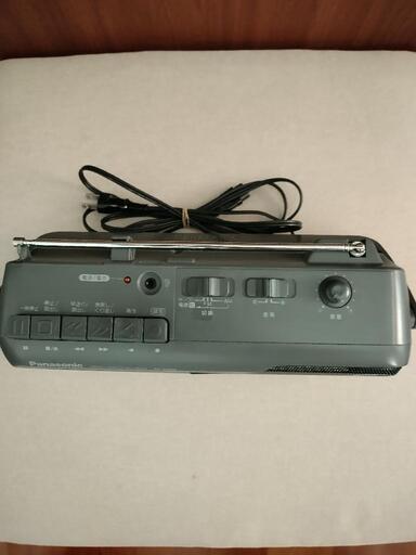 Panasonic FM/AM ラジオ付 カセットプレーヤー RQ-E30V