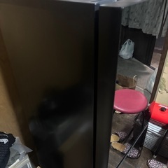 2020年製　154L　ミニ　ハイセンス　ミラー　冷蔵庫　hisense　の画像