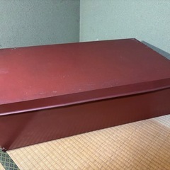 ブリキの衣装ケース(茶色)【取引済】