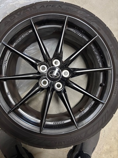 GRカローラ純正ホイール (バシコ) 稲荷山公園のタイヤ、ホイールの中古