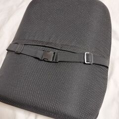 シートクッション　ランバーサポート　低反発　腰当て　腰枕の画像