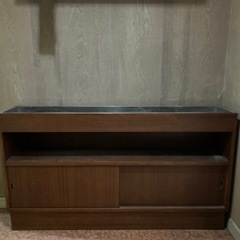 鉢植え置けるパーテーション　棚の画像