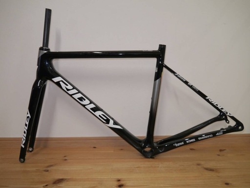 未使用品！RIDLEY Helium Disc Lottoカラー XS