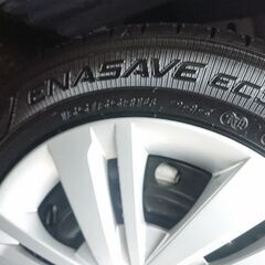 トヨタ純正スチールホイール ＋ ノーマルタイヤ（DUNLOP ENASAVE EC300+）165/65R14　トヨタ　ルーミーで使用中の画像
