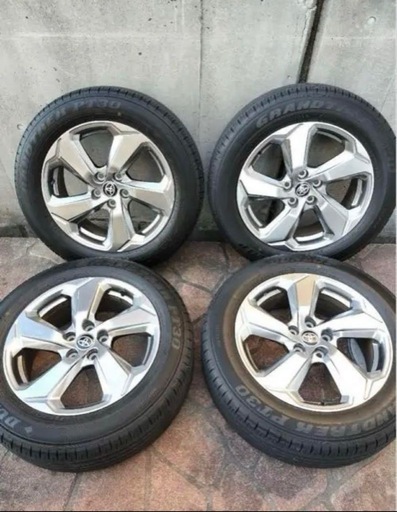 トヨタRAV4純正18インチ◇7J+35 5H114.3◇225/60R18 ((^^)) 湖山 トヨタRAV4純正18インチ◇7J+35 5H114.3◇225/60R18 ((^^)) 湖山