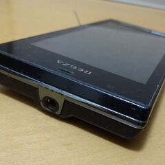 REGZA Phone IS04 ワンセグ搭載 テレビ視聴可能 android 2.2 スマートフォン スマホ 東芝の画像