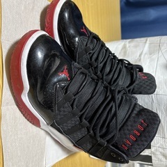 NIKE ジョーダン スニーカー
