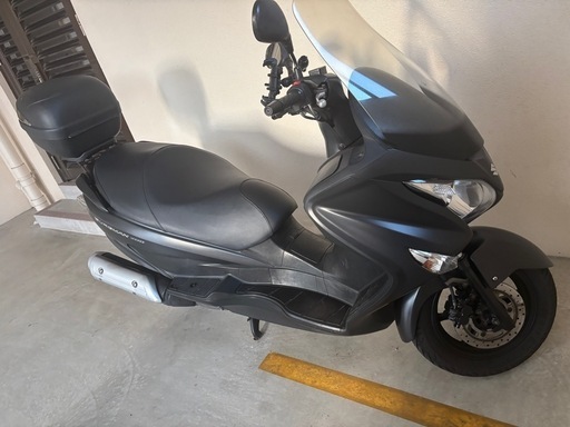 スズキ　バーグマン200低走行