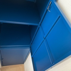 IKEA キャビネット　棚の画像
