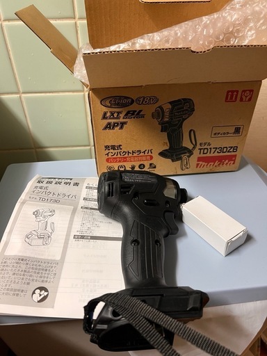 マキタ　TD173D